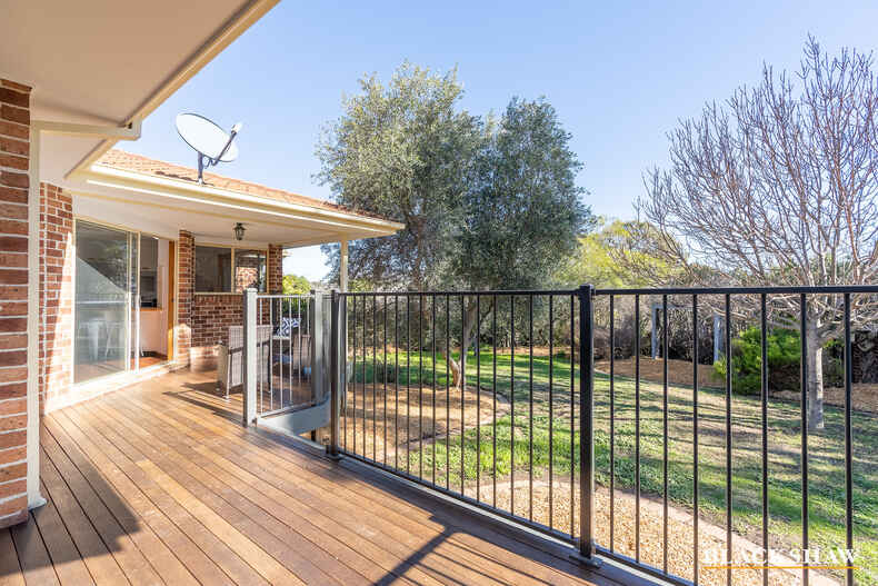 25 Adkinson Close Isaacs