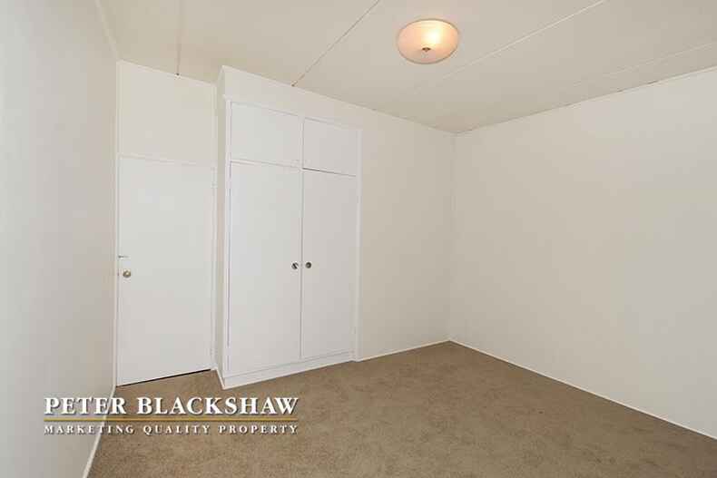 7 Mosman Place Narrabundah