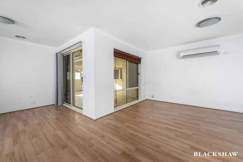 130 Pockett Avenue Banks