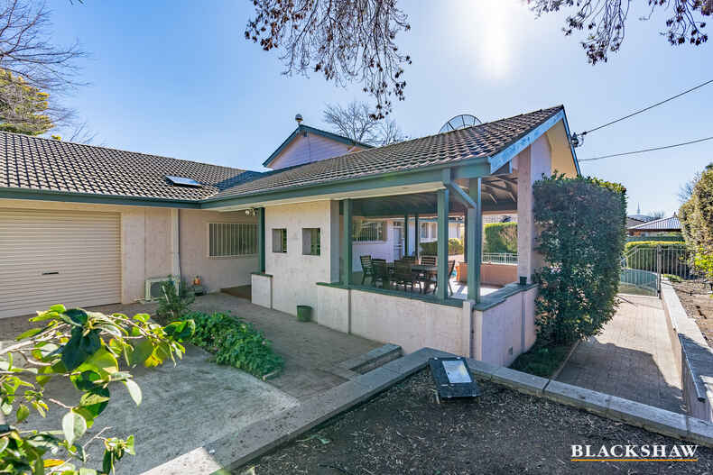 63 Kent Street Deakin