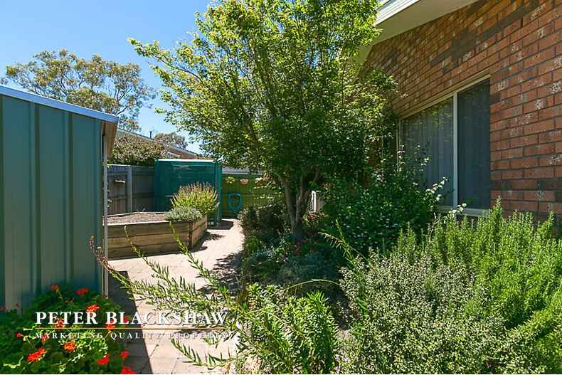4/103 Bicentennial Drive  Jerrabomberra