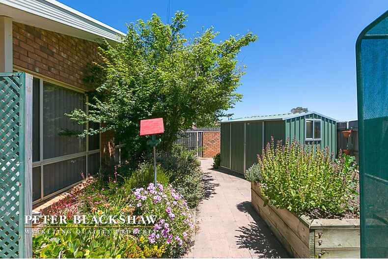 4/103 Bicentennial Drive  Jerrabomberra