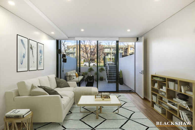4/20 Eyre Street Kingston