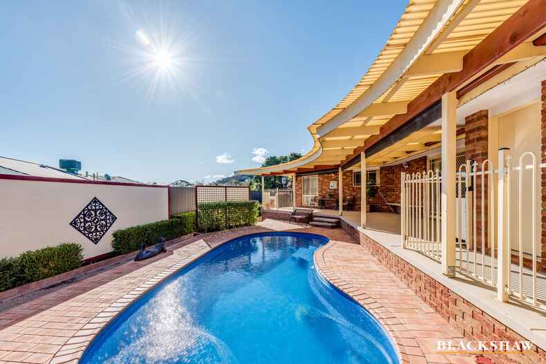 10 Lempriere Crescent Kambah 10 Lempriere Crescent Kambah