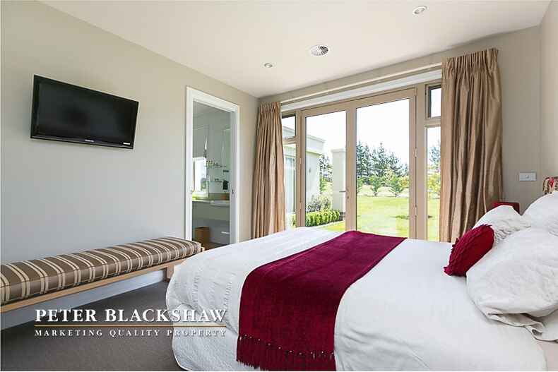 'Ouverture' 57 Vaughan Drive Sutton