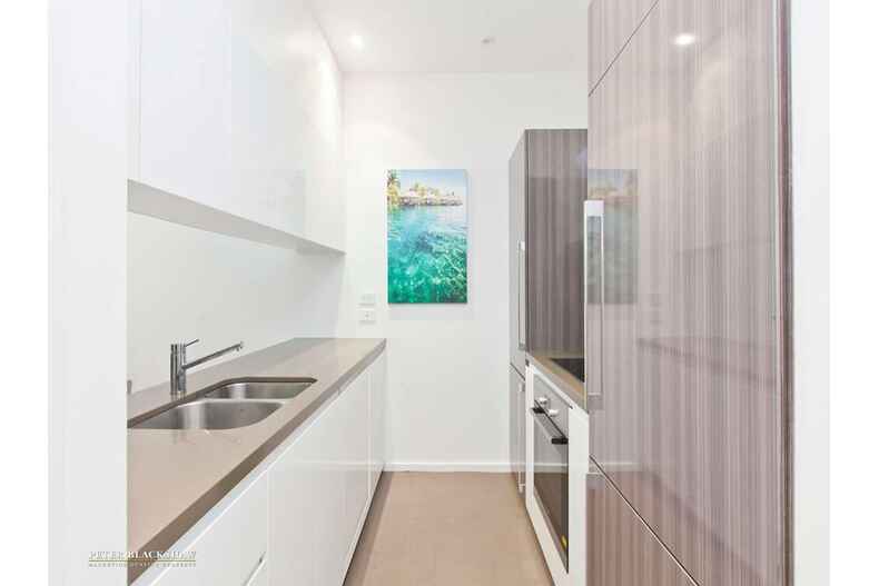 27/16 New South Wales Crescent Forrest 27/16 New South Wales Crescent Forrest