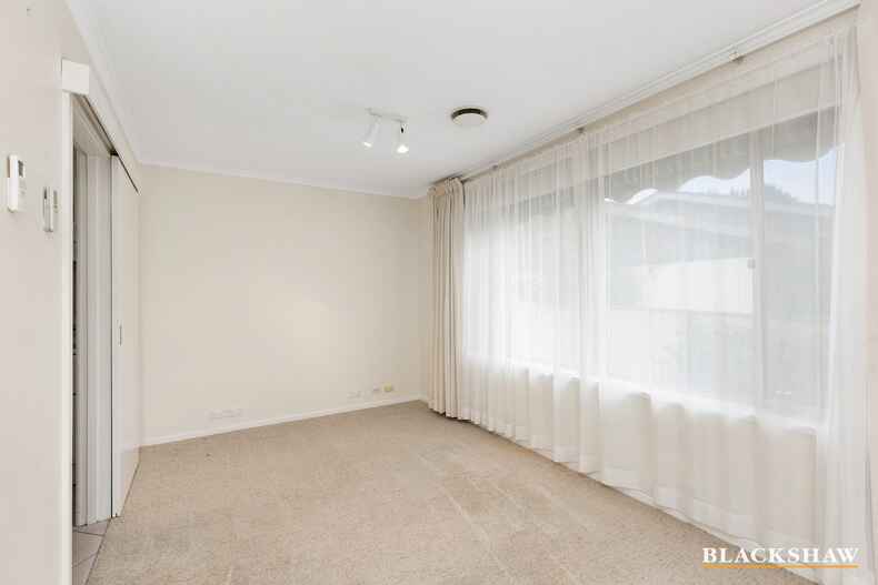 10 Vickers Crescent Flynn 10 Vickers Crescent Flynn