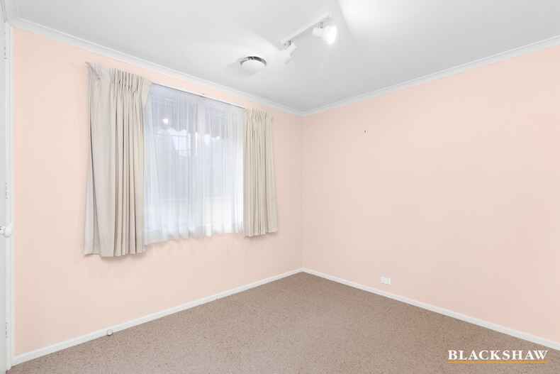 10 Vickers Crescent Flynn 10 Vickers Crescent Flynn