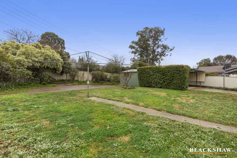 10 Vickers Crescent Flynn 10 Vickers Crescent Flynn