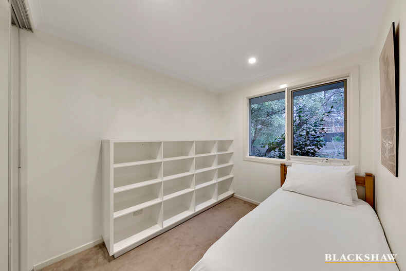 54 Finniss Crescent Narrabundah