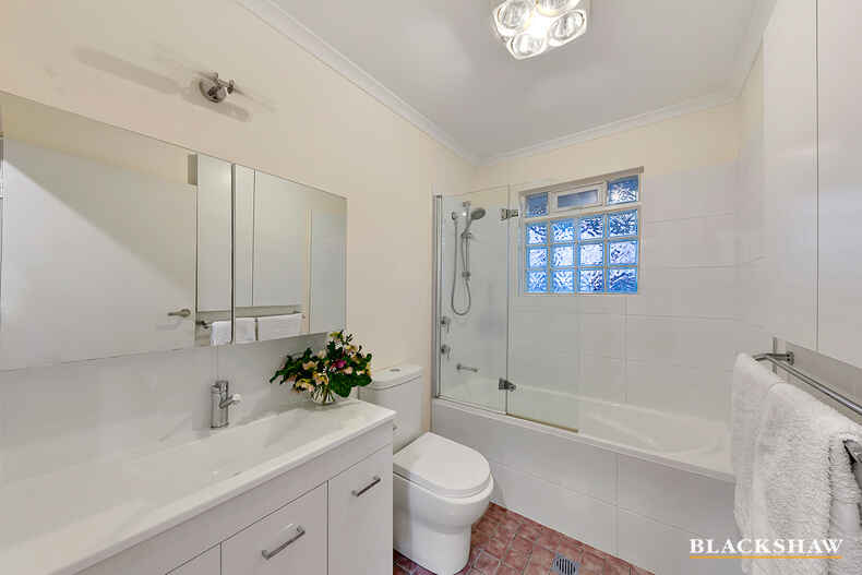 54 Finniss Crescent Narrabundah