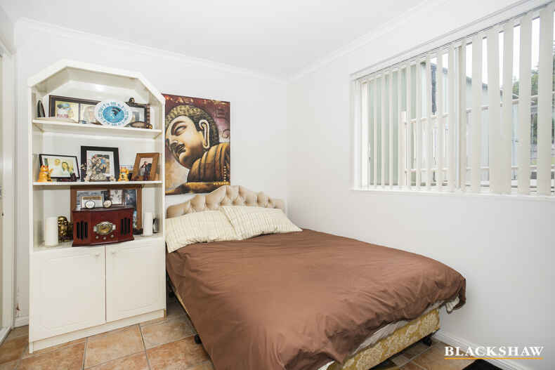 16 Marjorie Crescent Batehaven