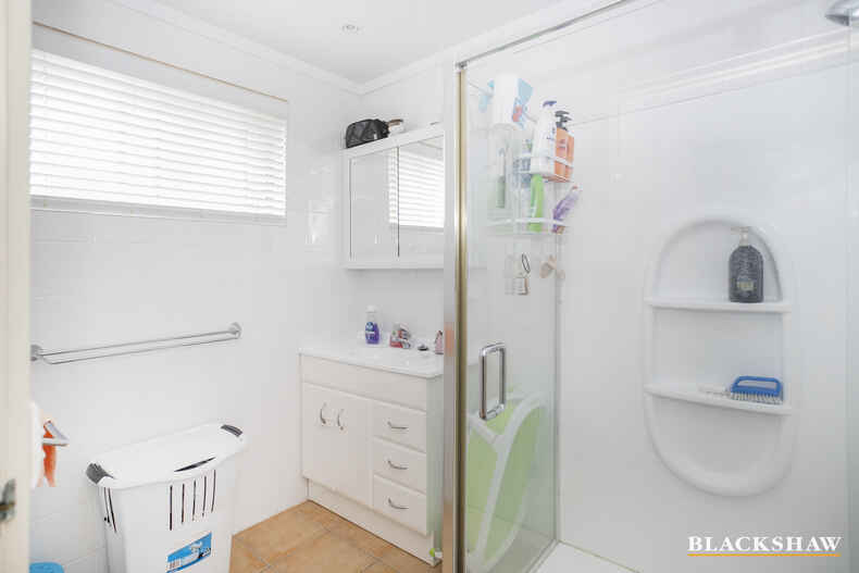 16 Marjorie Crescent Batehaven