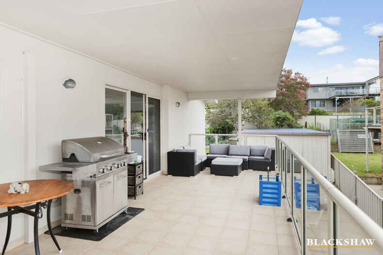 16 Marjorie Crescent Batehaven