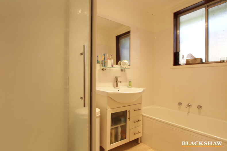 5 Weipa Place Fisher