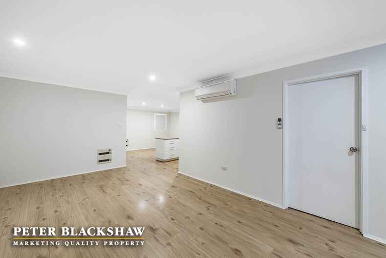 60B/12 Albermarle Place Phillip