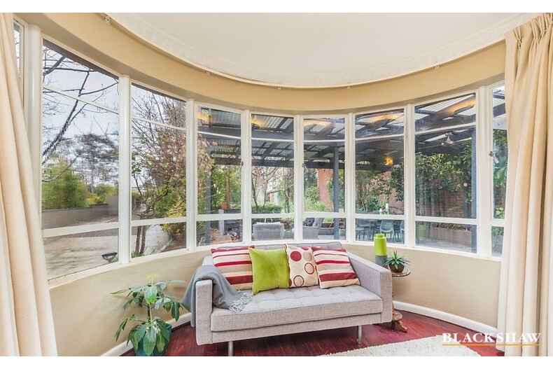 24 Uriarra Road Queanbeyan 24 Uriarra Road Queanbeyan