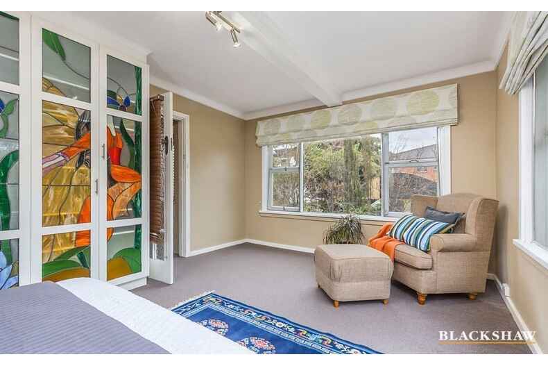 24 Uriarra Road Queanbeyan 24 Uriarra Road Queanbeyan