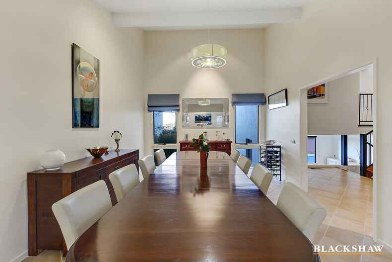 126 Hawkesbury Crescent Farrer