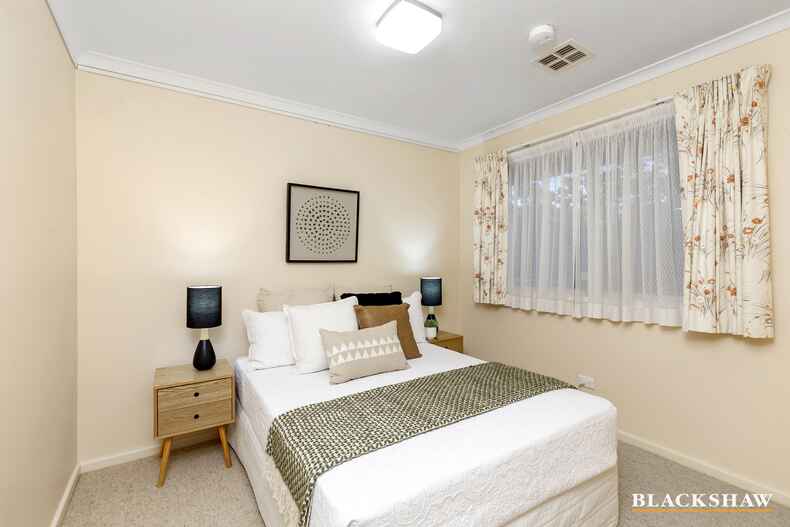 18 Davis Street Weetangera 18 Davis Street Weetangera