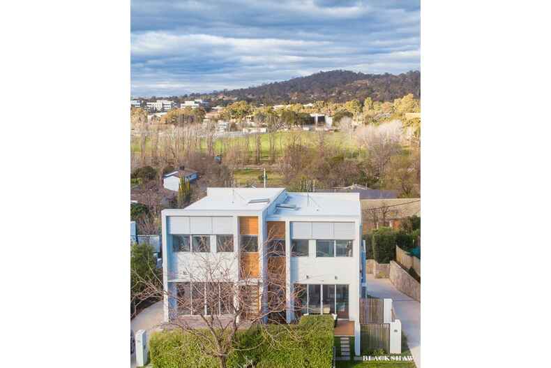 9B Ryan Street Curtin