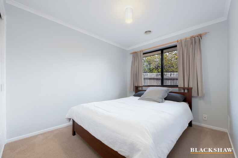 30 Paperbark Street Banks 30 Paperbark Street Banks