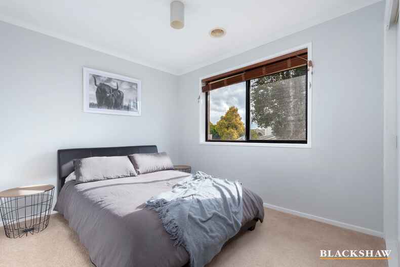 30 Paperbark Street Banks 30 Paperbark Street Banks