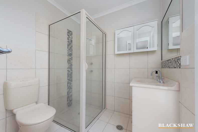 30 Paperbark Street Banks 30 Paperbark Street Banks