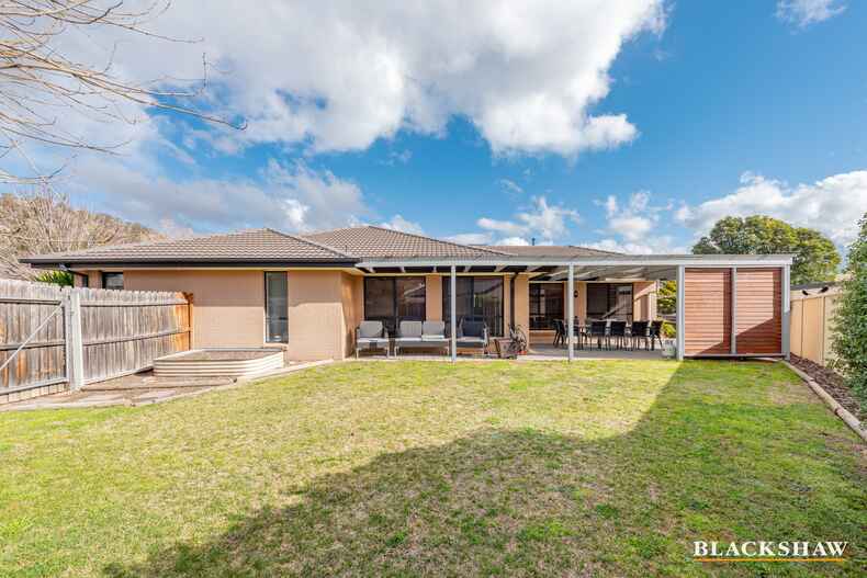 30 Paperbark Street Banks 30 Paperbark Street Banks