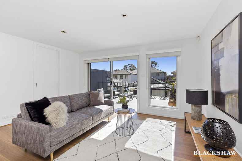 2/63A Anthony Rolfe Avenue Gungahlin 2/63A Anthony Rolfe Avenue Gungahlin