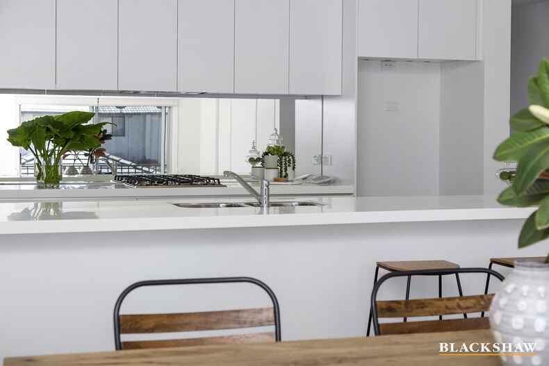 2/63A Anthony Rolfe Avenue Gungahlin 2/63A Anthony Rolfe Avenue Gungahlin
