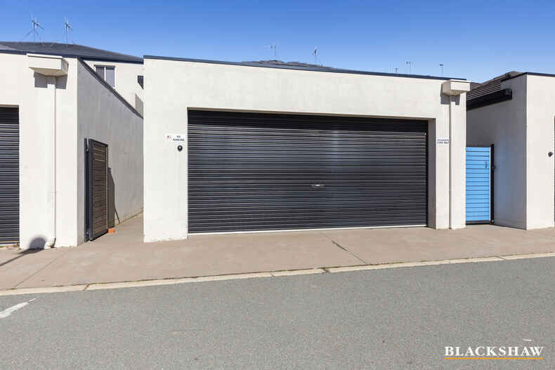 2/63A Anthony Rolfe Avenue Gungahlin
