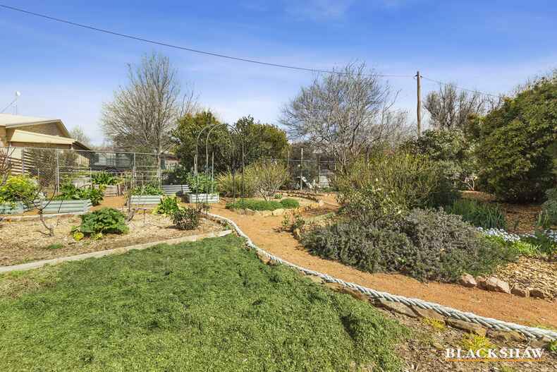 5 Bywong Street Sutton 5 Bywong Street Sutton