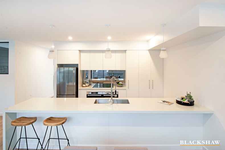 10 Woodgate Street Farrer 10 Woodgate Street Farrer