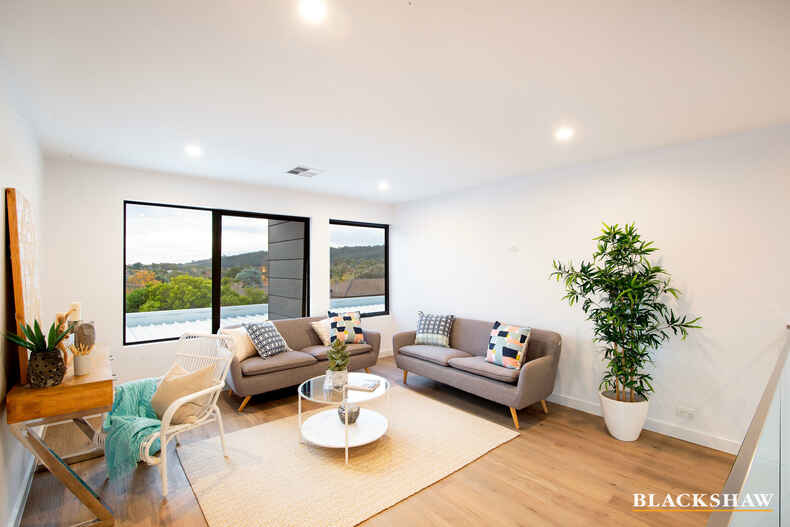 10 Woodgate Street Farrer