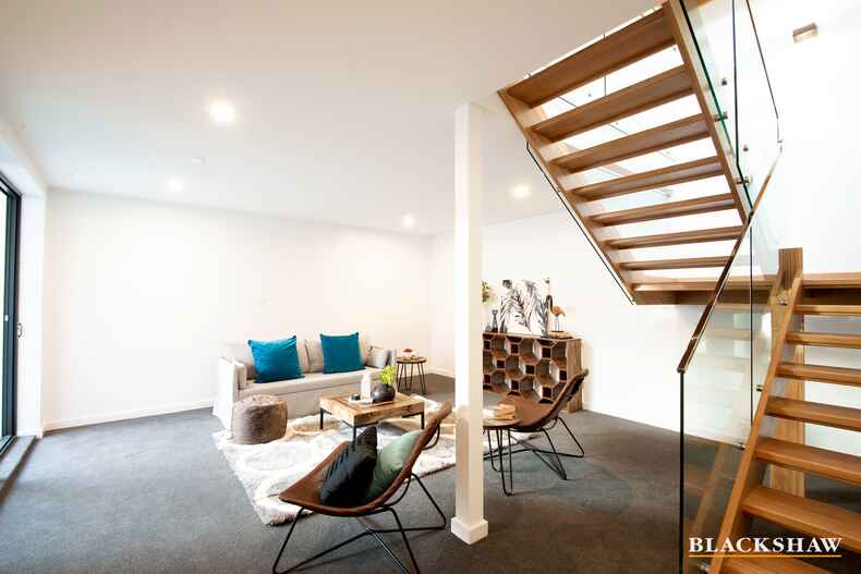 10 Woodgate Street Farrer 10 Woodgate Street Farrer