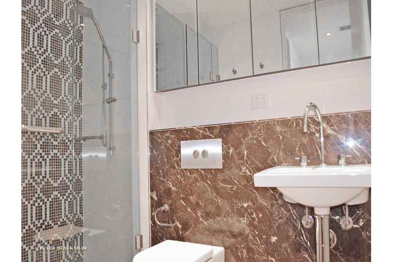 3/5 Burbury Close Barton 3/5 Burbury Close Barton