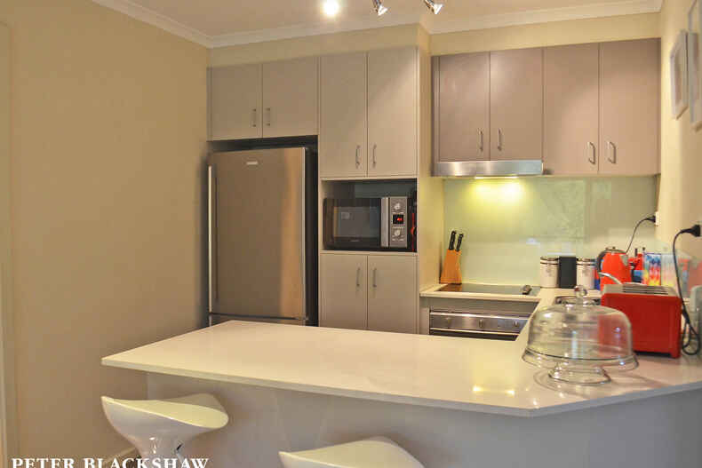 13/7-17 Ijong Street Braddon