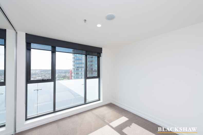179/1 Anthony Rolfe Avenue Gungahlin