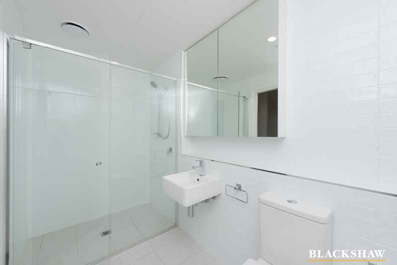 179/1 Anthony Rolfe Avenue Gungahlin