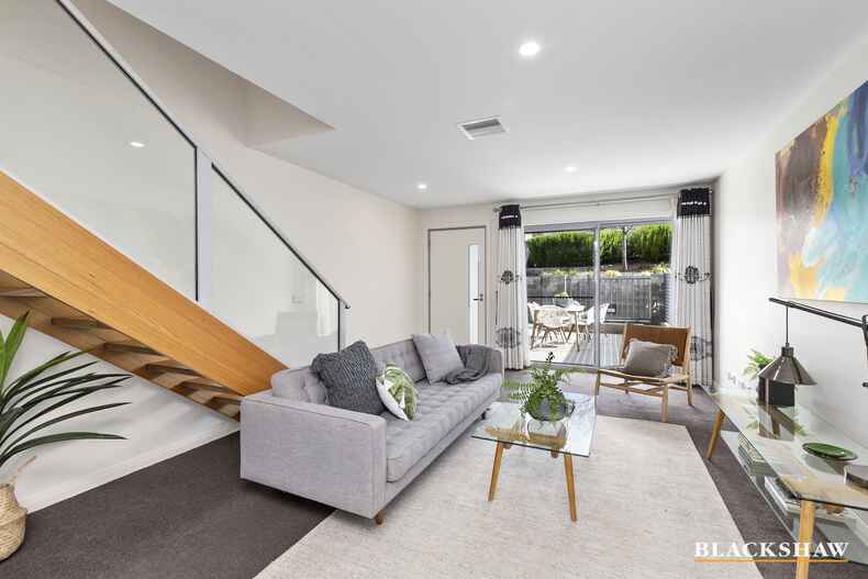 9/94 Henry Kendall Street Franklin 9/94 Henry Kendall Street Franklin