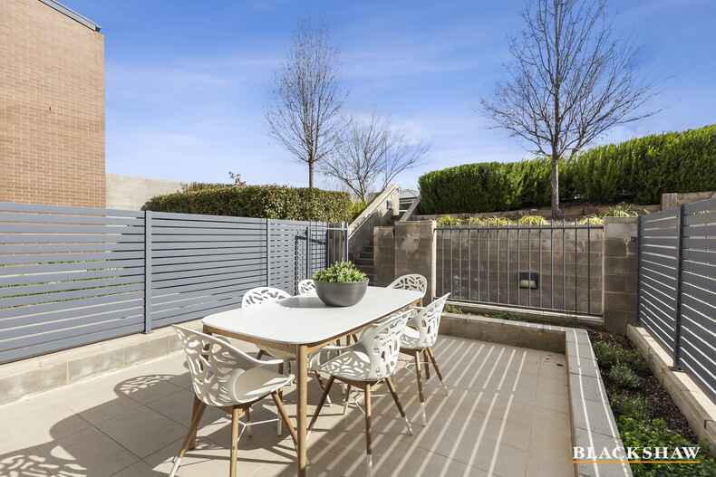 9/94 Henry Kendall Street Franklin 9/94 Henry Kendall Street Franklin