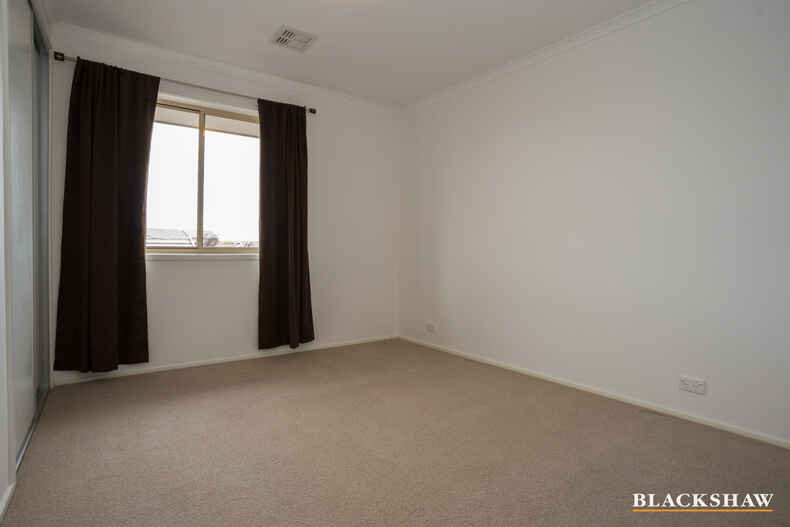 5/56 Christina Stead Street Franklin