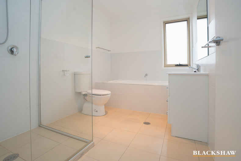 5/56 Christina Stead Street Franklin