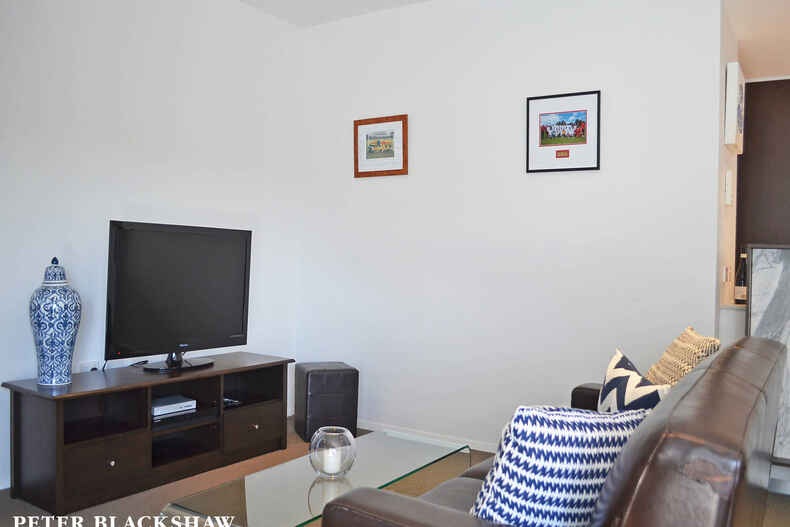 15/1 Sydney Avenue Barton