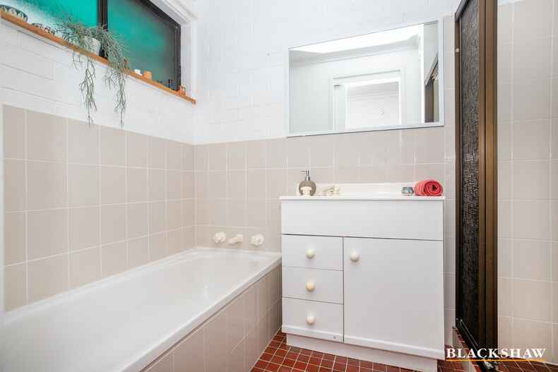 2 Garagarang Street Malua Bay 2 Garagarang Street Malua Bay