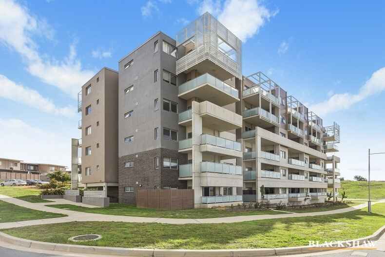 176/41 Philip Hodgins Street Wright