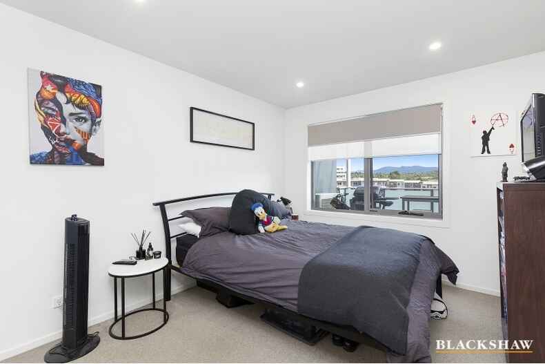 176/41 Philip Hodgins Street Wright 176/41 Philip Hodgins Street Wright