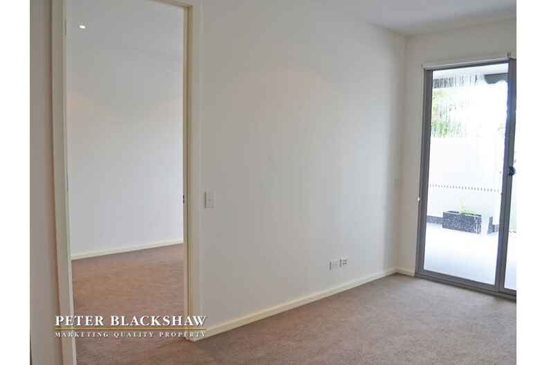 13/14 New South Wales Crescent Forrest 13/14 New South Wales Crescent Forrest