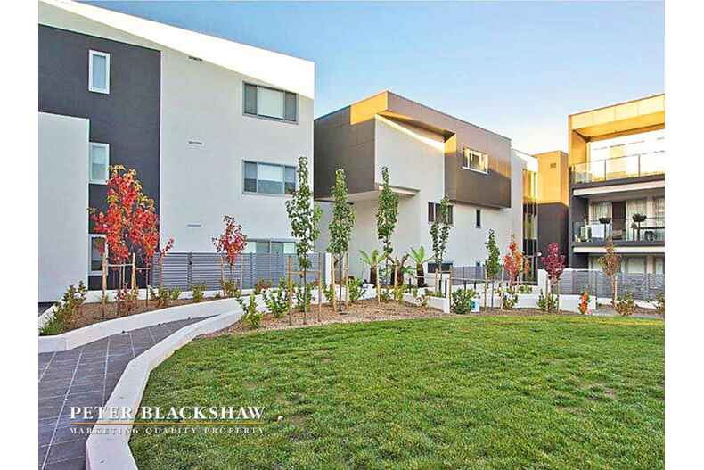 13/14 New South Wales Crescent Forrest 13/14 New South Wales Crescent Forrest